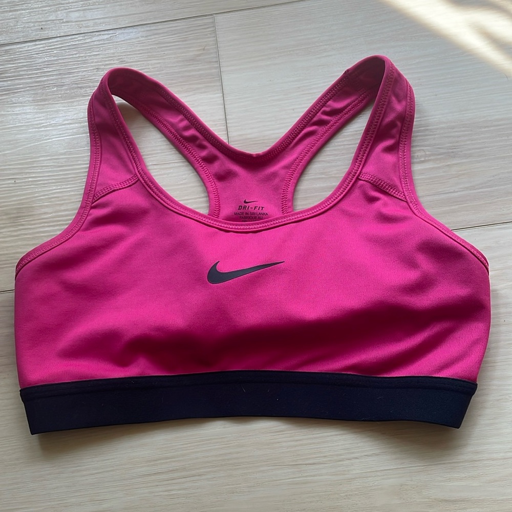 Nike sports bra
